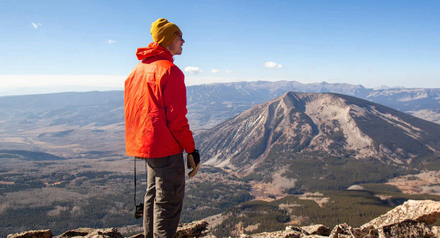 8 Questions about Hiking & Climbing Pants: Material, Length, Fit