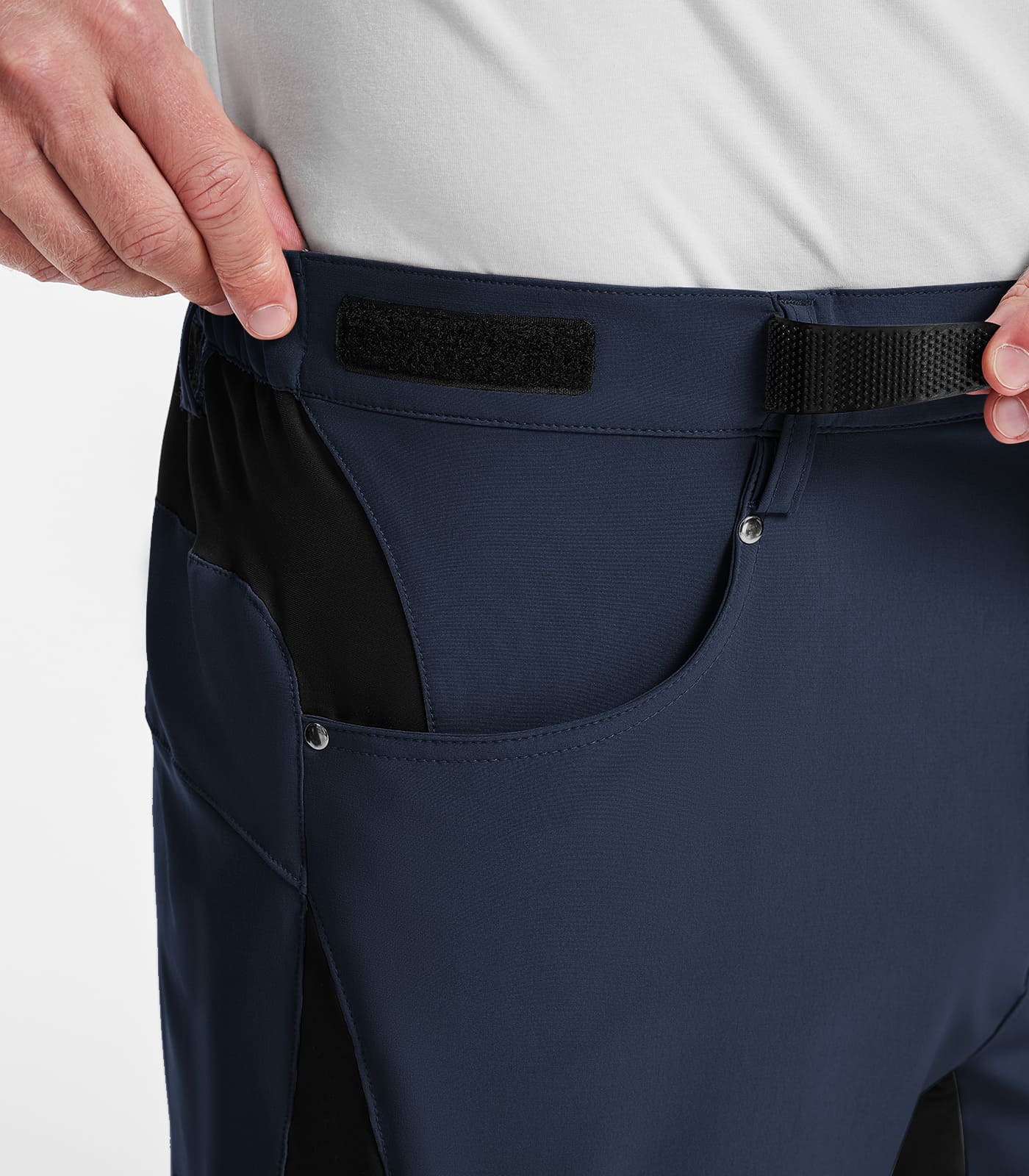 Men's Hiking Cargo Shorts - TrailPioneer M001