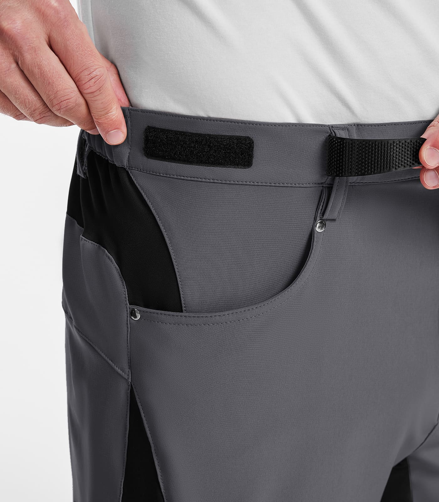 Men's Hiking Cargo Shorts - TrailPioneer M001