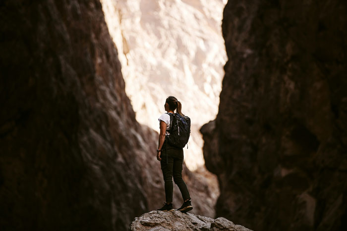 What to wear when hiking summer women's?